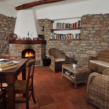 Cascina Prato Farm stay Cravanzana